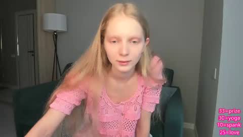 Snapshot of hypnoootic chatting on 07.06.26 Jenny online show from 07.06.26