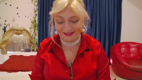 Snapshot of hypnotikcate chatting on 03.01.25 Katha online show from 03.01.25