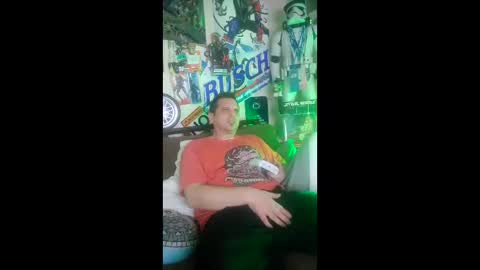 i124nakwitu online show from 04.05.26