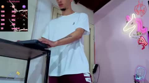 kelvis online show from 02.23.26