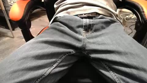 Snapshot of i_am_only_human chatting on 01.21.25 lucifer online show from 01.21.25