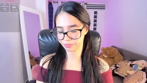 Helloouu im  Abigail call me Abi  MY NEW SHEDULE  IS 1030PM online show from 02.11.25