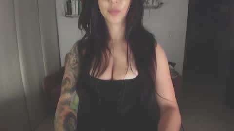 Lana Banana online show from 10.28.25