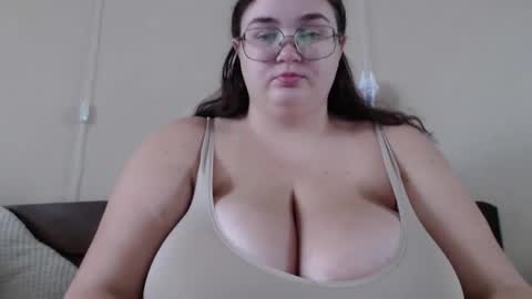 Dominika online show from 10.11.25