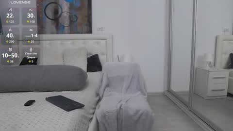Phillip online show from 04.25.26