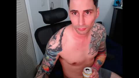Snapshot of i_man_van chatting on 07.17.26 Rylan Chase online show from 07.17.26