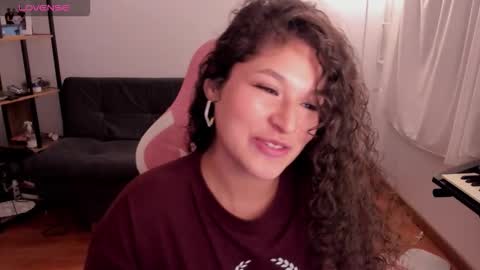 On instagram Imm  NikkiHelp me reach 100 likes online show from 11.21.25