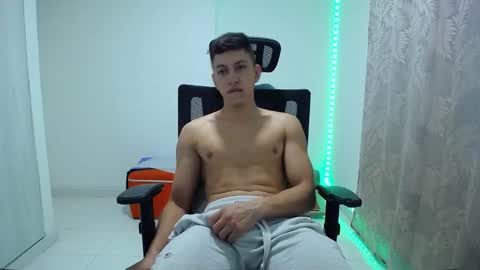 iam_yourbabyprincess_xd online show from 12.15.24