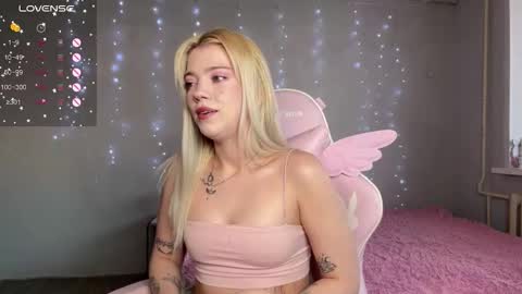 Snapshot of iamcassidy chatting on 02.27.26 Cassie STREAMS HERE EVERYDAY online show from 02.27.26
