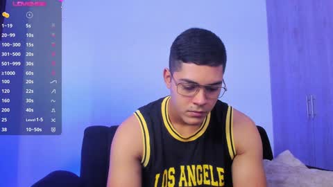 Dylan  independent model  online show from 12.08.24