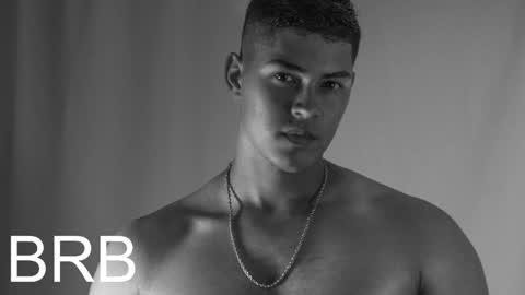 Dylan  independent model  online show from 06.03.26