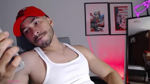  INDEPENDENT MODEL online show from 12.02.25