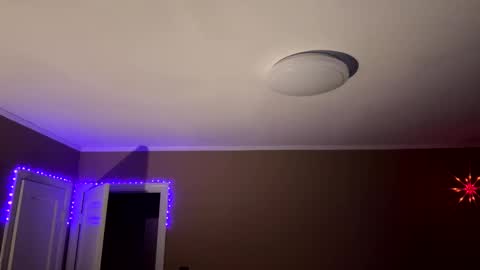 iamhereandnow online show from 09.12.25