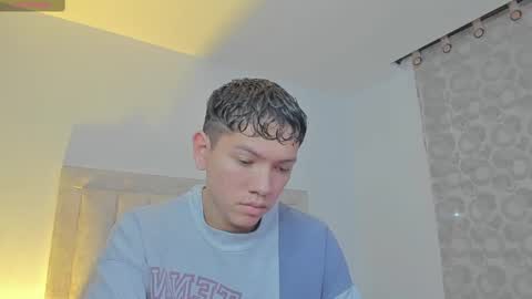 Juliiiiian online show from 03.08.25