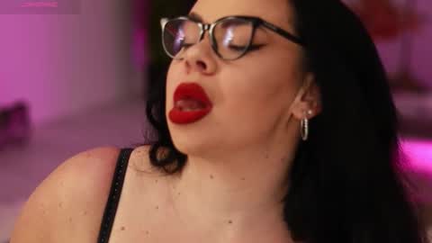 Lila online show from 11.09.25