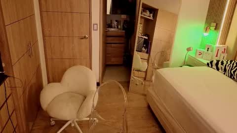 Nyxy online show from 02.21.26