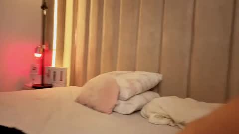 Nyxy online show from 04.15.26