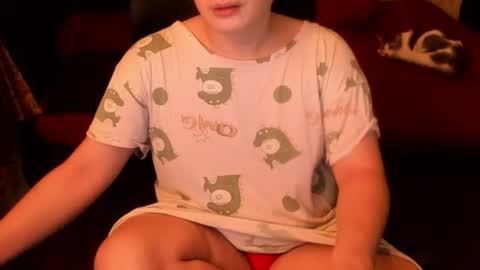 Snapshot of iamsuprememistress chatting on 06.13.26 MADAM MISTRESS ASIANA online show from 06.13.26