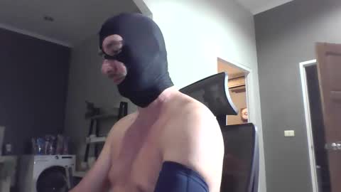 iamwhatyouwantmetobe online show from 05.03.26