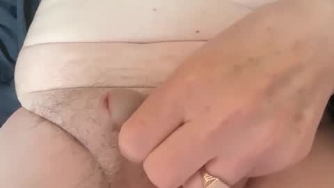 Snapshot of ian53a chatting on 09.23.25 ian53a - mature UK man for same online show from 09.23.25