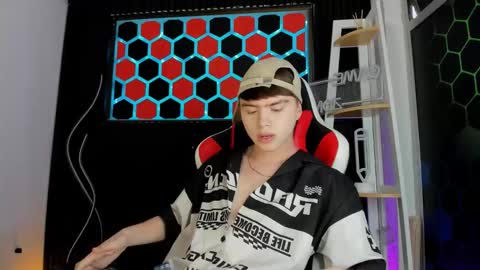 Snapshot of ian_stone_ chatting on 03.26.26 Ian online show from 03.26.26