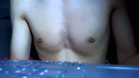 Snapshot of ian_zaenzz chatting on 09.22.25 Samuel igsamuelnoguera 1333 online show from 09.22.25
