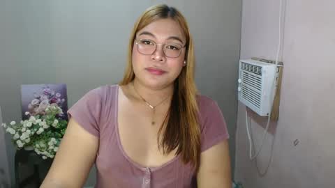 Snapshot of iana_whorexxx chatting on 12.04.24 iana online show from 12.04.24