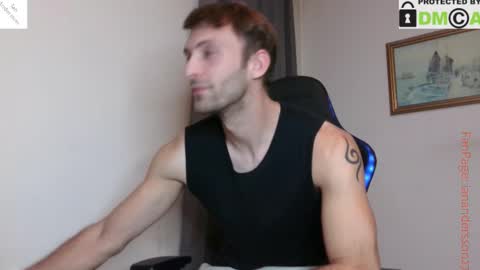 Snapshot of ianandersson27 chatting on 10.06.25 Ian Andersson online show from 10.06.25