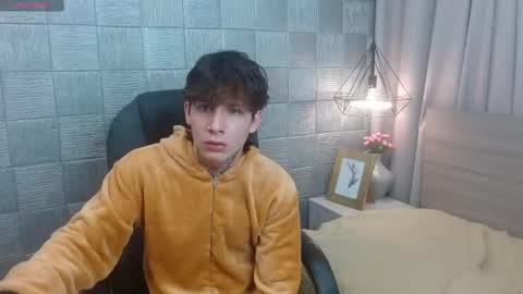 ian online show from 09.12.25