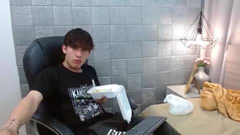 ian online show from 09.19.25