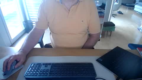 iandy12 online show from 12.02.25