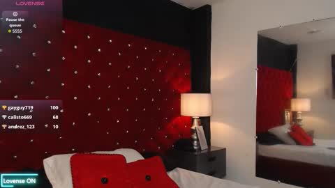 Snapshot of ianlark chatting on 01.31.26 Ian Lark online show from 01.31.26