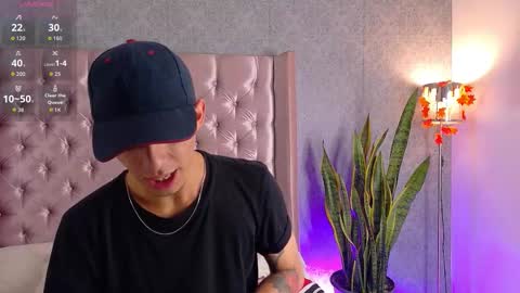 Snapshot of ianlark chatting on 02.18.26 Ian Lark online show from 02.18.26