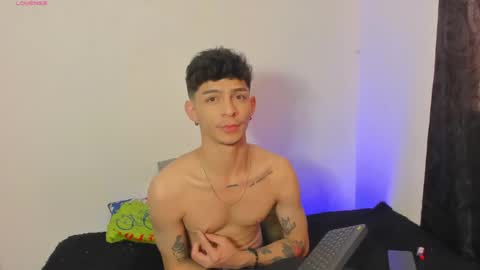 Snapshot of ianlark chatting on 05.22.26 Ian Lark online show from 05.22.26