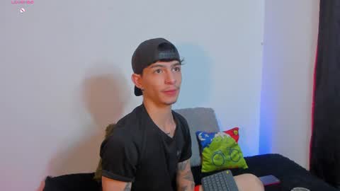 Snapshot of ianlark chatting on 06.23.26 Ian Lark online show from 06.23.26