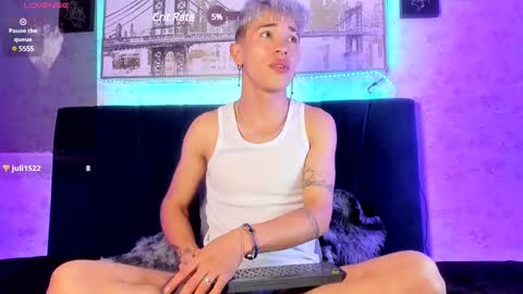 Snapshot of ianwayne_ chatting on 02.27.25 Andrew online show from 02.27.25