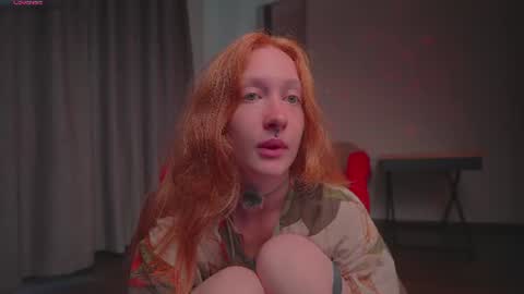 Snapshot of iara_mi chatting on 08.09.26 stream next week online show from 08.09.26