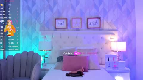  iara smith  online show from 01.31.25