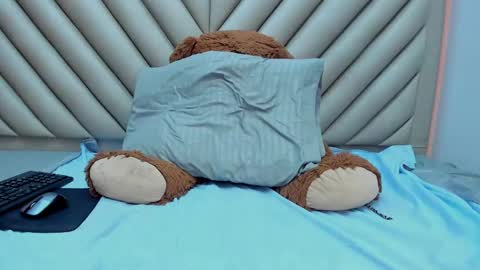 ibbie_ online show from 01.20.25