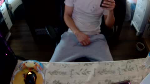 Ice Jr online show from 04.09.26