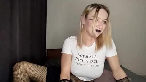 Jade online show from 12.15.25