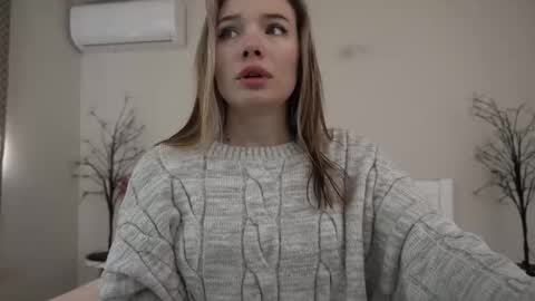 Danielle online show from 02.09.25