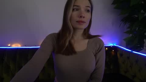 Danielle online show from 02.10.25