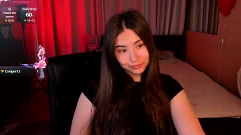 Snapshot of iceicebabe_ chatting on 06.24.26 Aiza online show from 06.24.26
