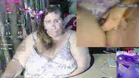 Snapshot of iceprincess2bad4u chatting on 12.19.24 Iceprincess2bad4u online show from 12.19.24