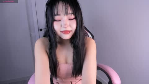 Hitomi   online show from 12.13.24