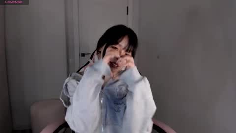 Hitomi   online show from 11.08.25