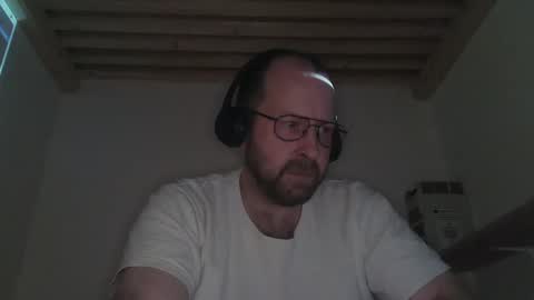 Snapshot of icum4ladies2021 chatting on 02.08.25 icum4ladies2021 online show from 02.08.25