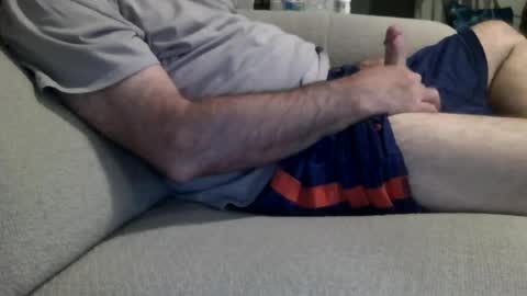 Snapshot of icumming chatting on 06.16.26 icumming online show from 06.16.26