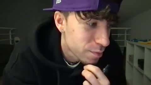 Snapshot of icyninesix chatting on 01.31.25 icyninesix online show from 01.31.25